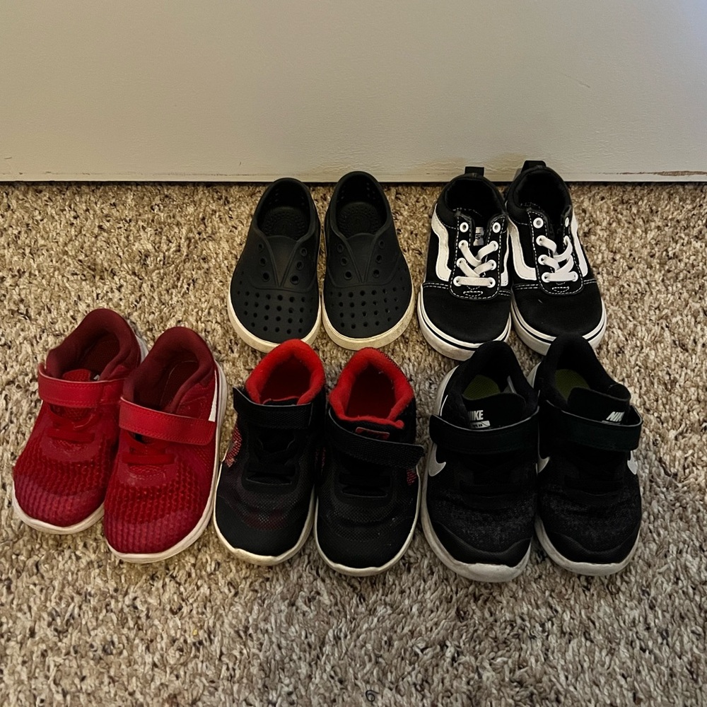 Size 7 toddler boys shoe bundle